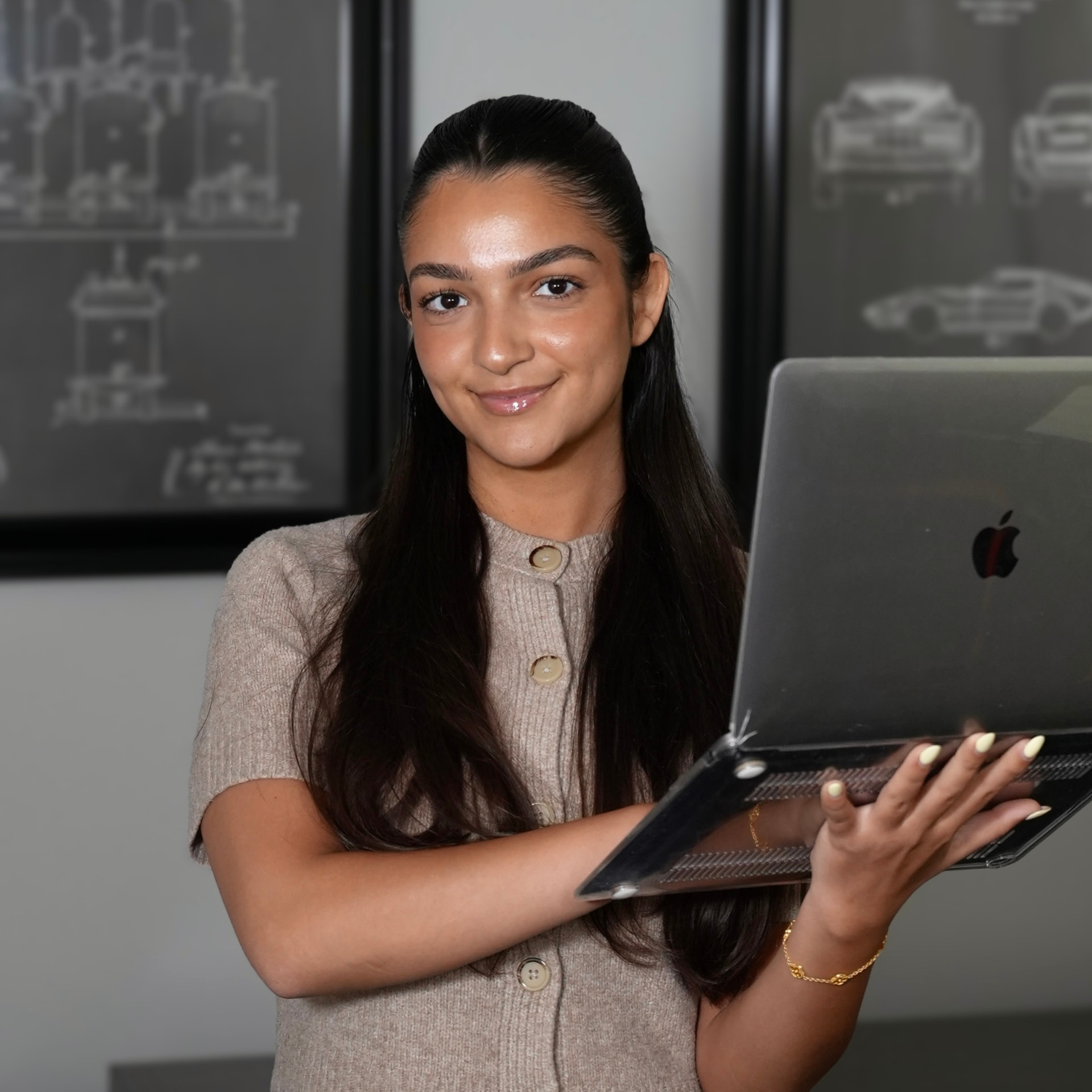 Portrait of Allison Kejbo, Social Media Manager at Moonlight Digital